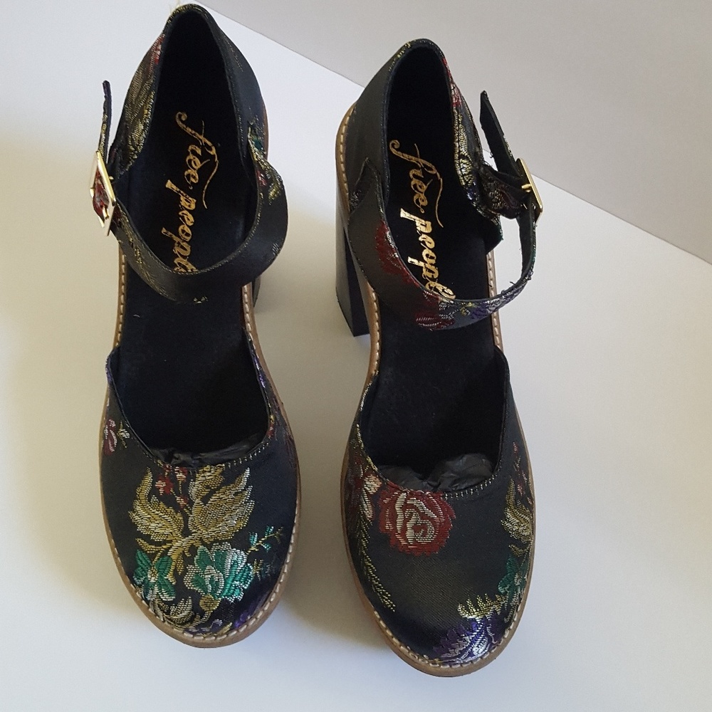 Free People Starlet Platform - Picture 2 of 4